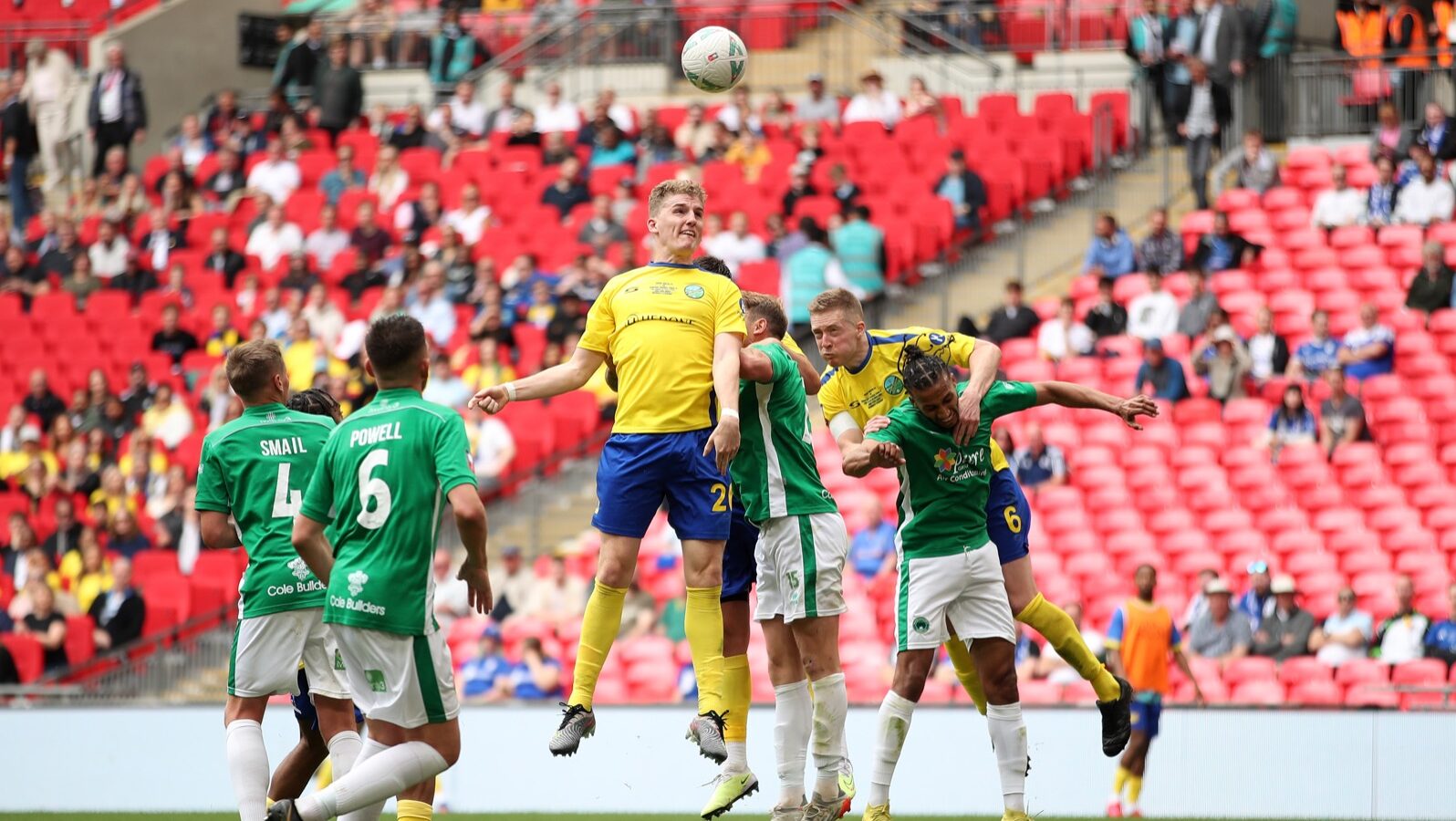 Alfie Grant gets up for Ascot United. Photo: Neil Graham.
