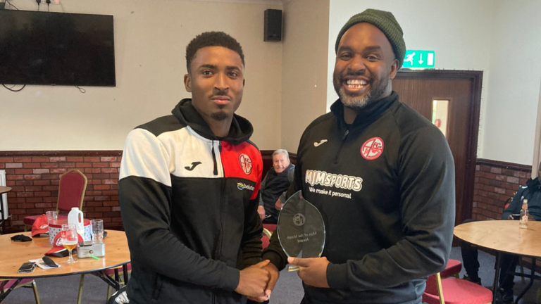 Simeon Weekes with Marcus Richardson. Photo via AFC Aldermaston.