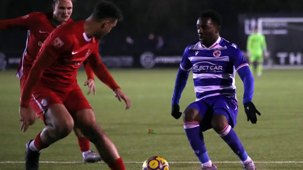 Action from Bracknell Town vs Reading FC in the Berks & Bucks County Cup. Photo: Neil Graham.