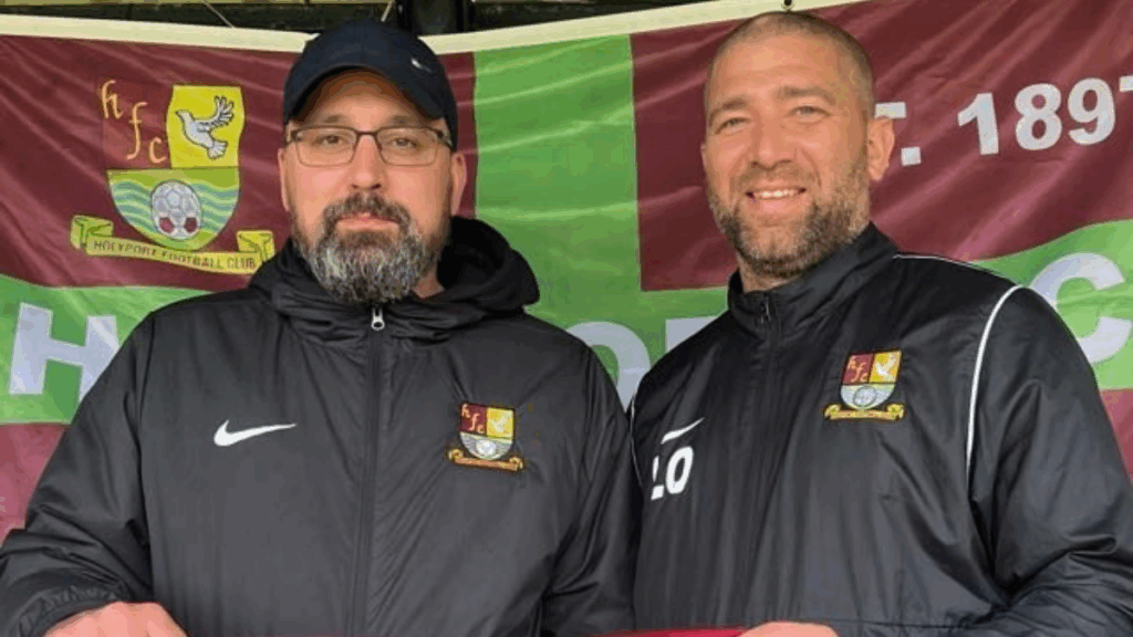Dan Rapley and Lee Ovens. Photo: Holyport FC.