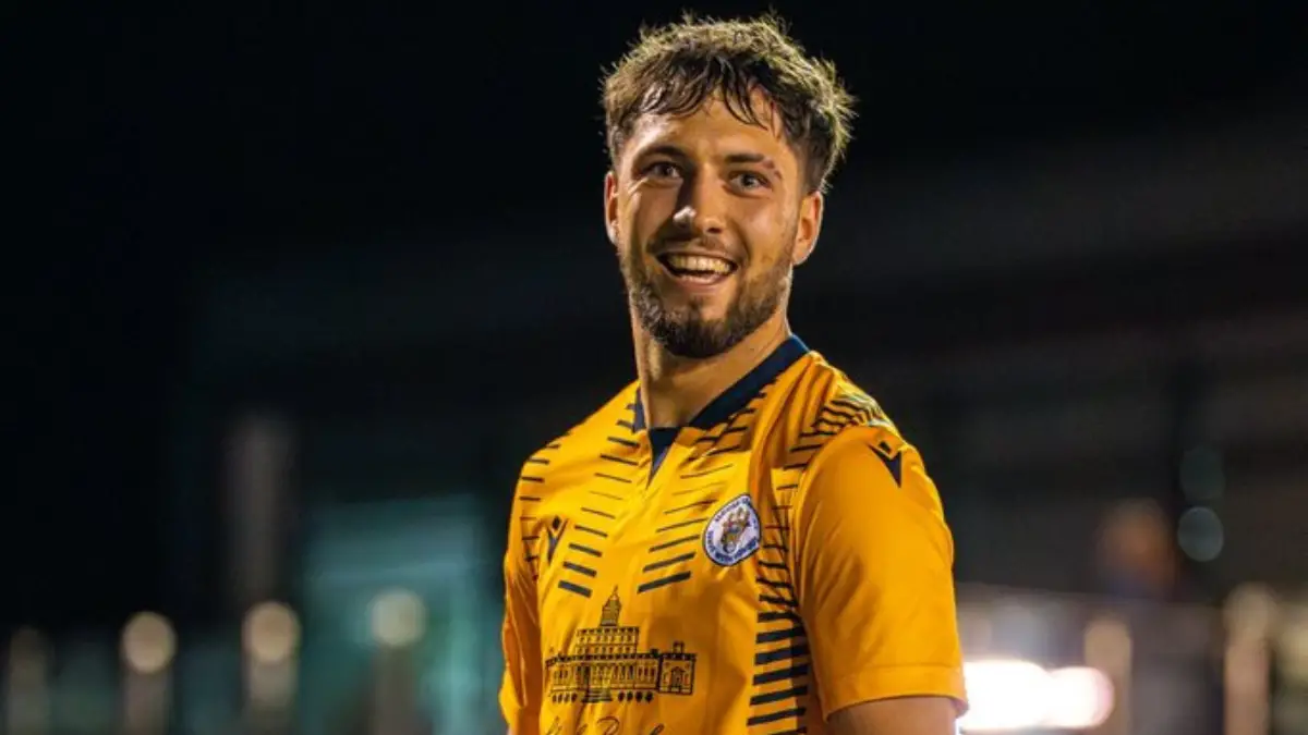 Slough Town's Wiktor Makowski. Photo: Zak Rana.