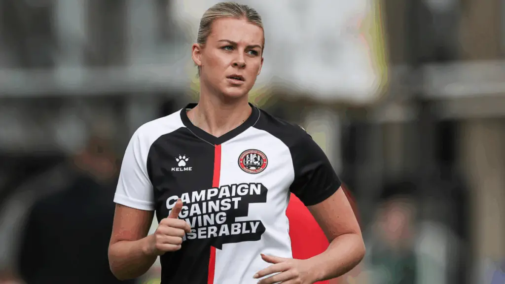Maidenhead United's Katie Vince. Photo: Darren Woolley.