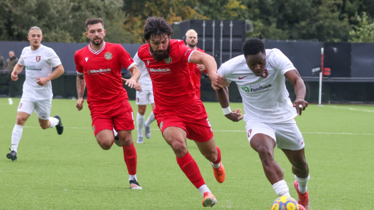 Action from Bracknell Town vs Hungerford Town in the FA Trophy. Photo: John Leakey.