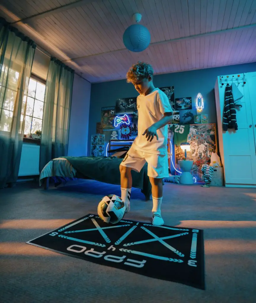 As Black Friday and Christmas shopping begin, FPRO the gamified football-training platform built by UEFA-qualified coaches has launched its biggest UK sale yet, with up to 70% off its training bundles.