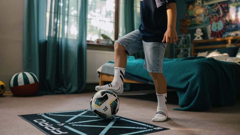 As Black Friday and Christmas shopping begin, FPRO the gamified football-training platform built by UEFA-qualified coaches has launched its biggest UK sale yet, with up to 70% off its training bundles.