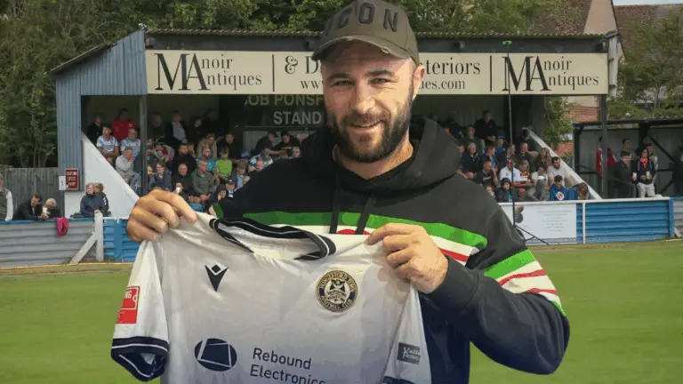 Charlie Austin signs for Hungerford Town.