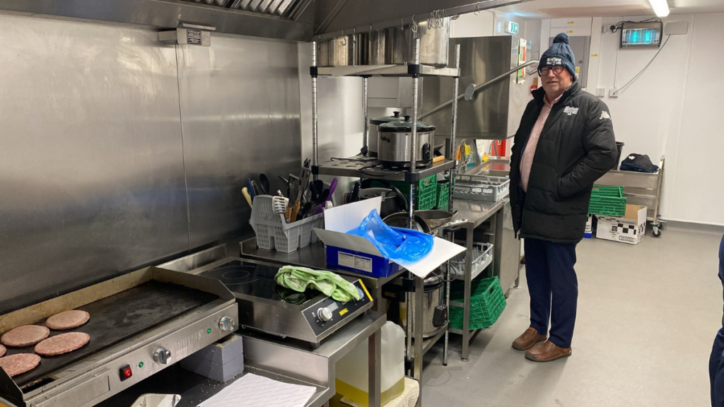 Glenn Duggleby in the new Binfield tea bar in action. Photo: Andrew Spiers.