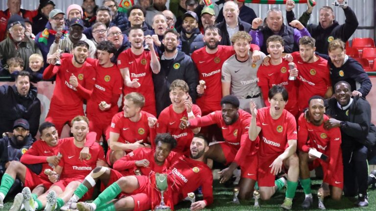 Windsor & eton win league cup