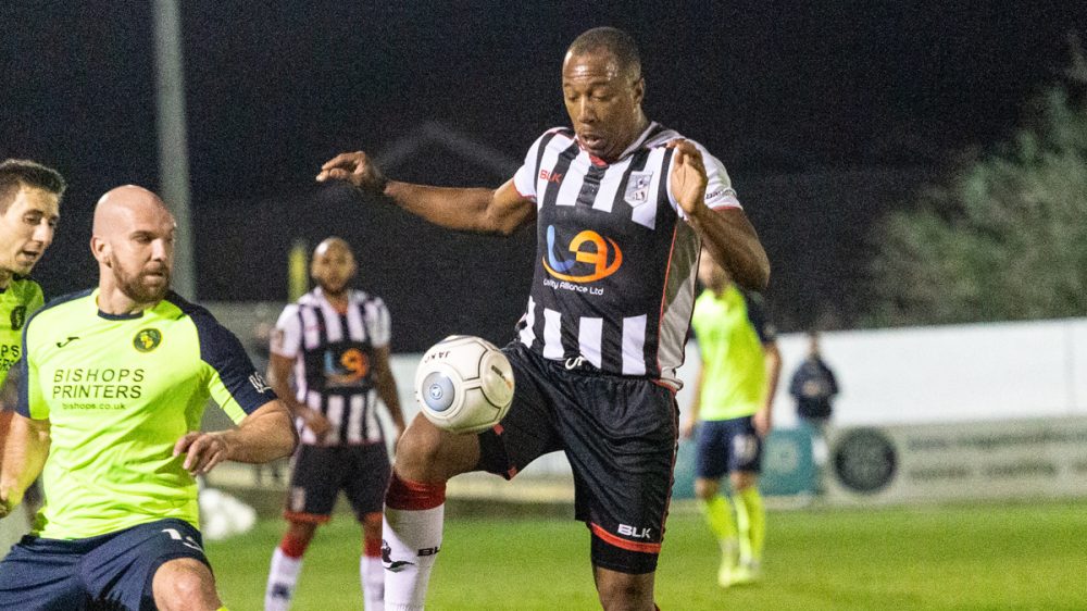 Adrian Clifton in action for Maidenhead United. Photo: Darren Woolley.