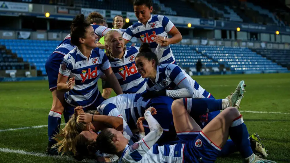 Reading FC Women celebrate at Adams ParkJo Potter. Photo: Neil Graham / ngsportsphotography.com
