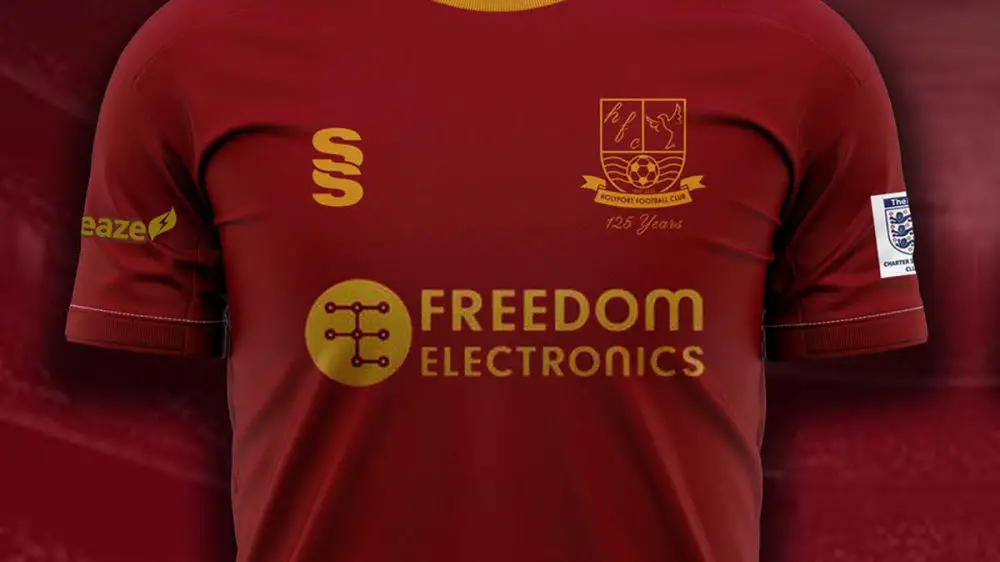 The-new-Holyport-FC-shirt