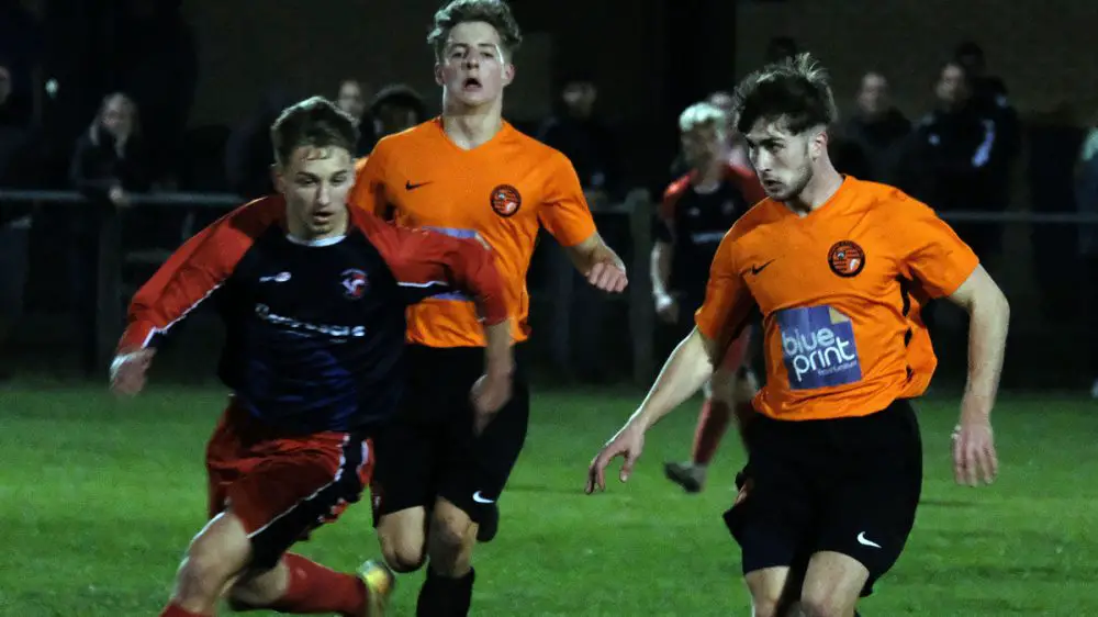 Wokingham & Emmbrook in FA Youth Cup action. Photo: Andrew Batt.
