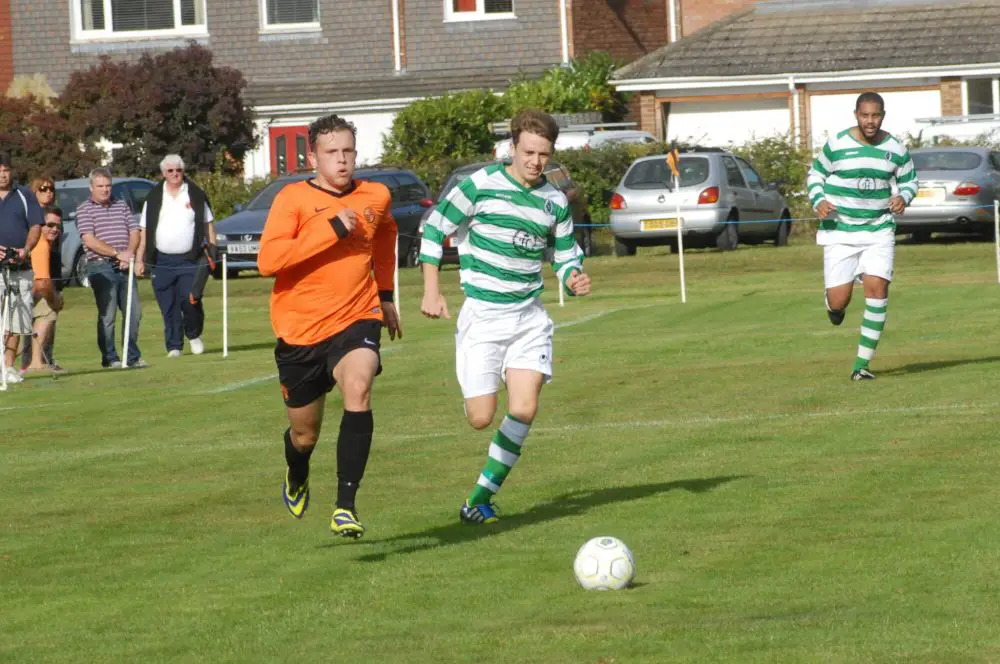 Wokingham & Emmbrook in action at Lowther Road